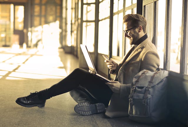 eSim per i viaggiatori: connessi all'estero al miglior prezzo